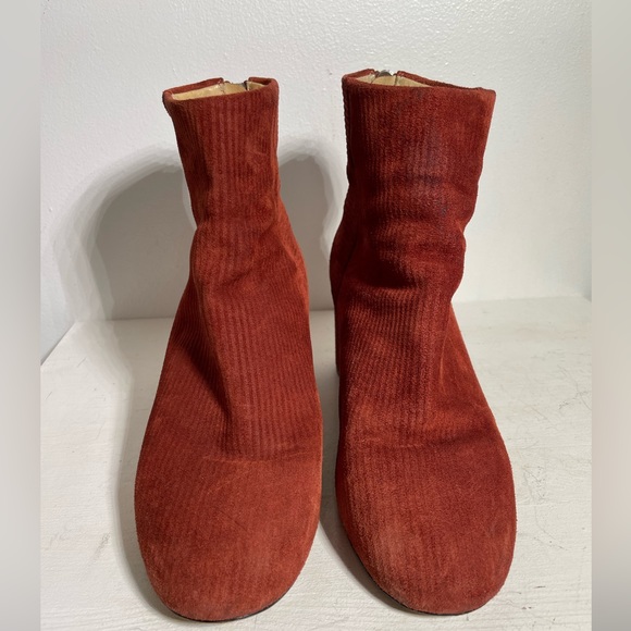 RAG & BONE DREA Women’s Bootie in Rust Suede Corduroy Size 39/US 9 - Picture 1 of 7
